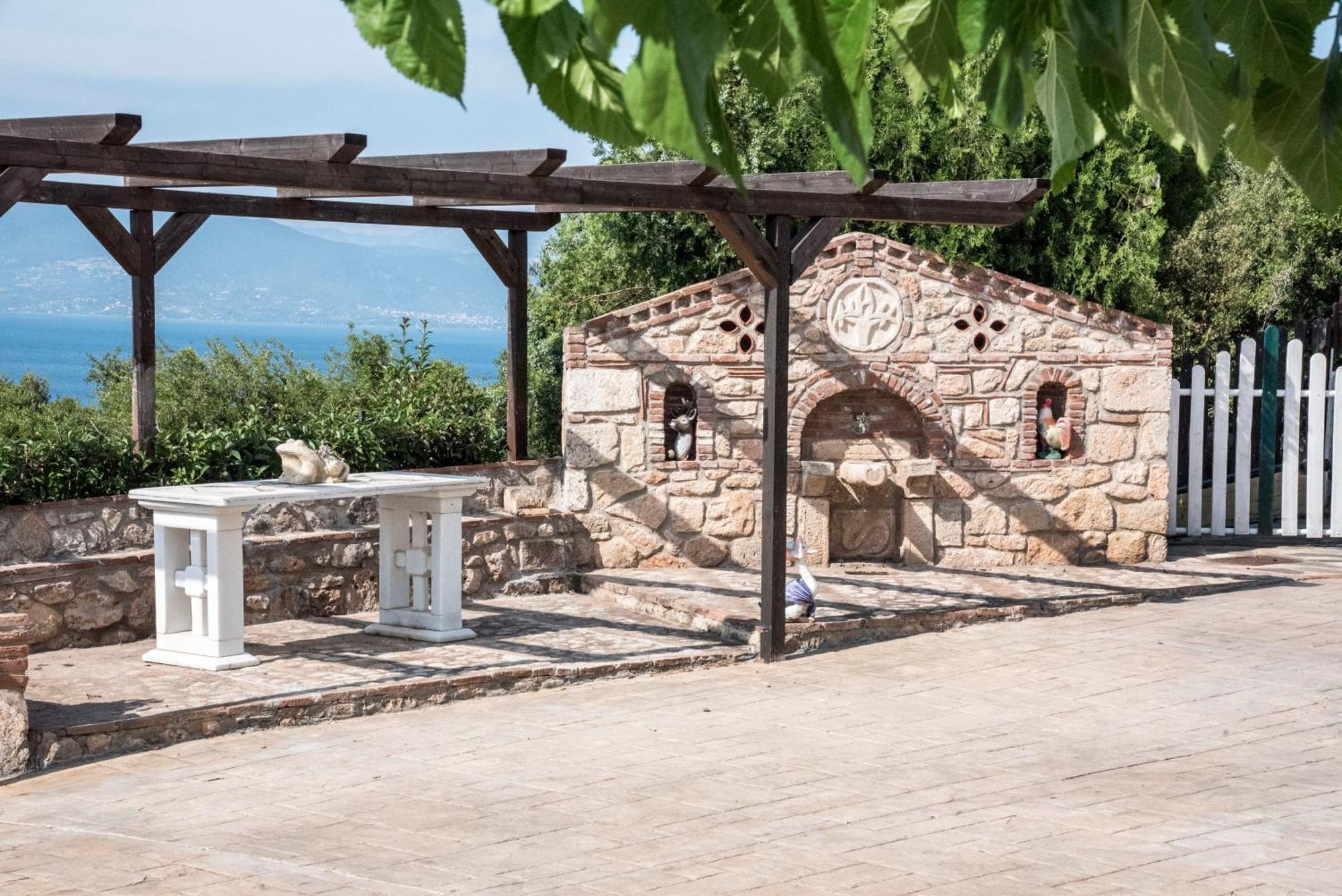 Anthidon Nature Estate & Farm Chalkida Quarto foto